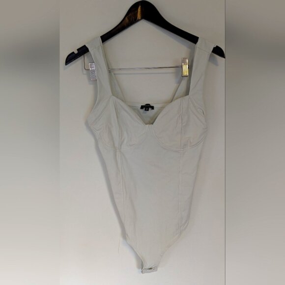 Womens Large White Bodysuit - Picture 1 of 4